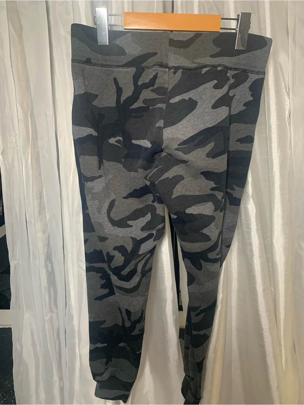 Polo by Ralph Lauren Men's Gray & Black Camo Joggers